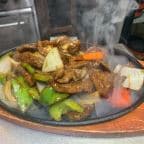 Best 11. Beef With Black Pepper Sizzling Platter 铁板黑椒牛肉 in Federal Way, WA